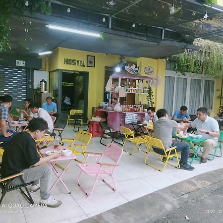 Shusimi House & Boutique Near Tan Son Nhat Airport Ho-Chi-Minh-Stadt Exterior foto