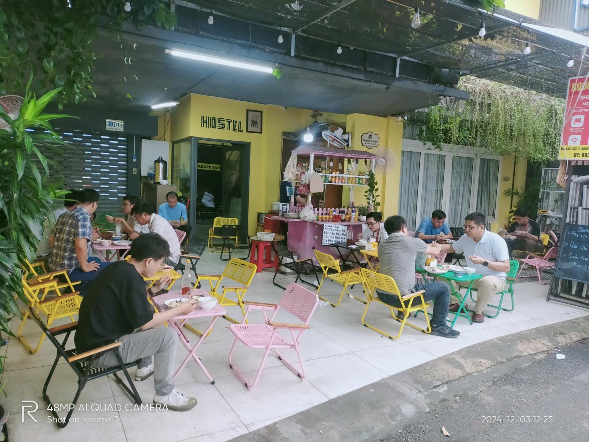 Shusimi House & Boutique Near Tan Son Nhat Airport Ho-Chi-Minh-Stadt Exterior foto